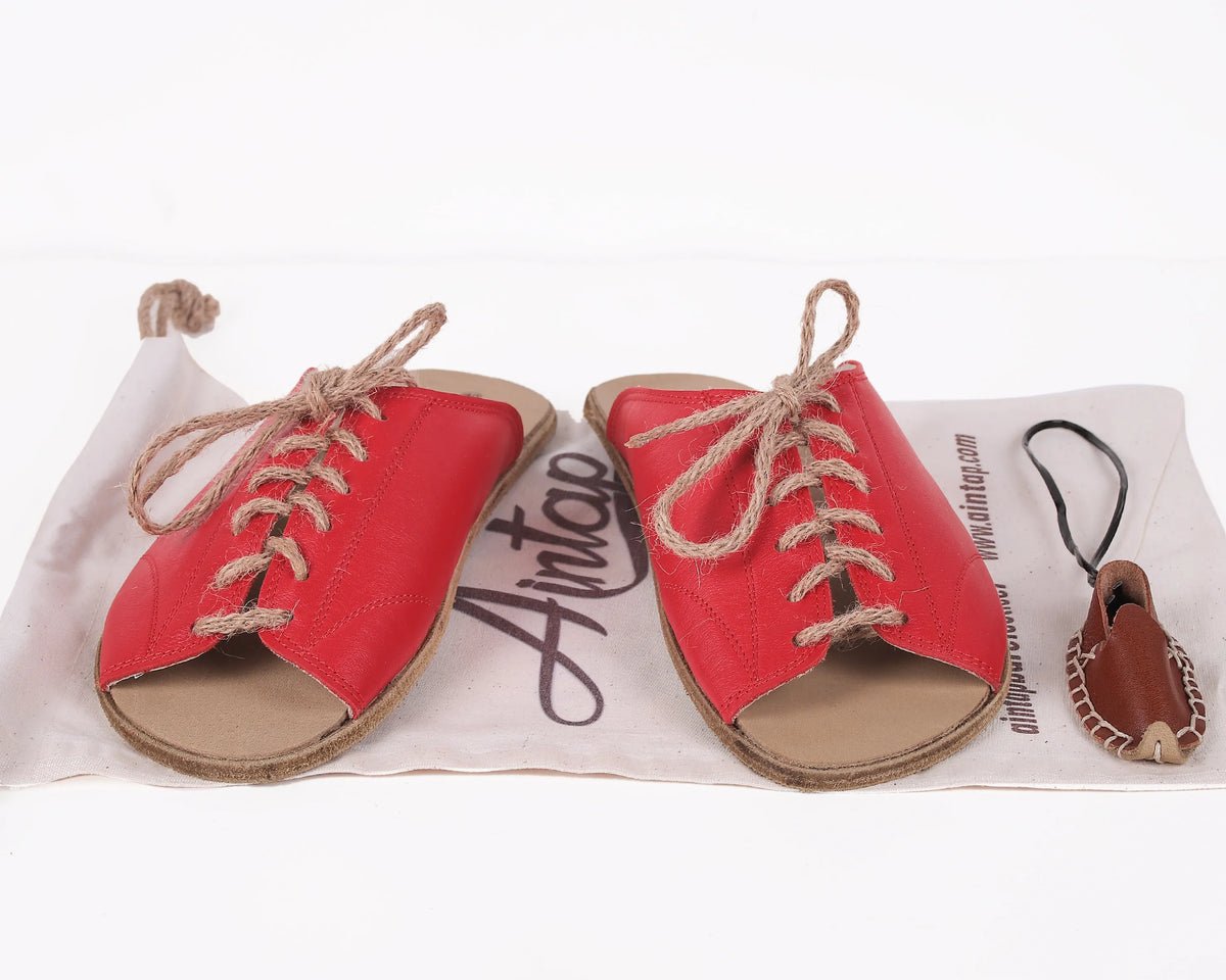 Smooth Barefoot Laces Sandals Shoes – Classic Sole — Leather Sole – Red
