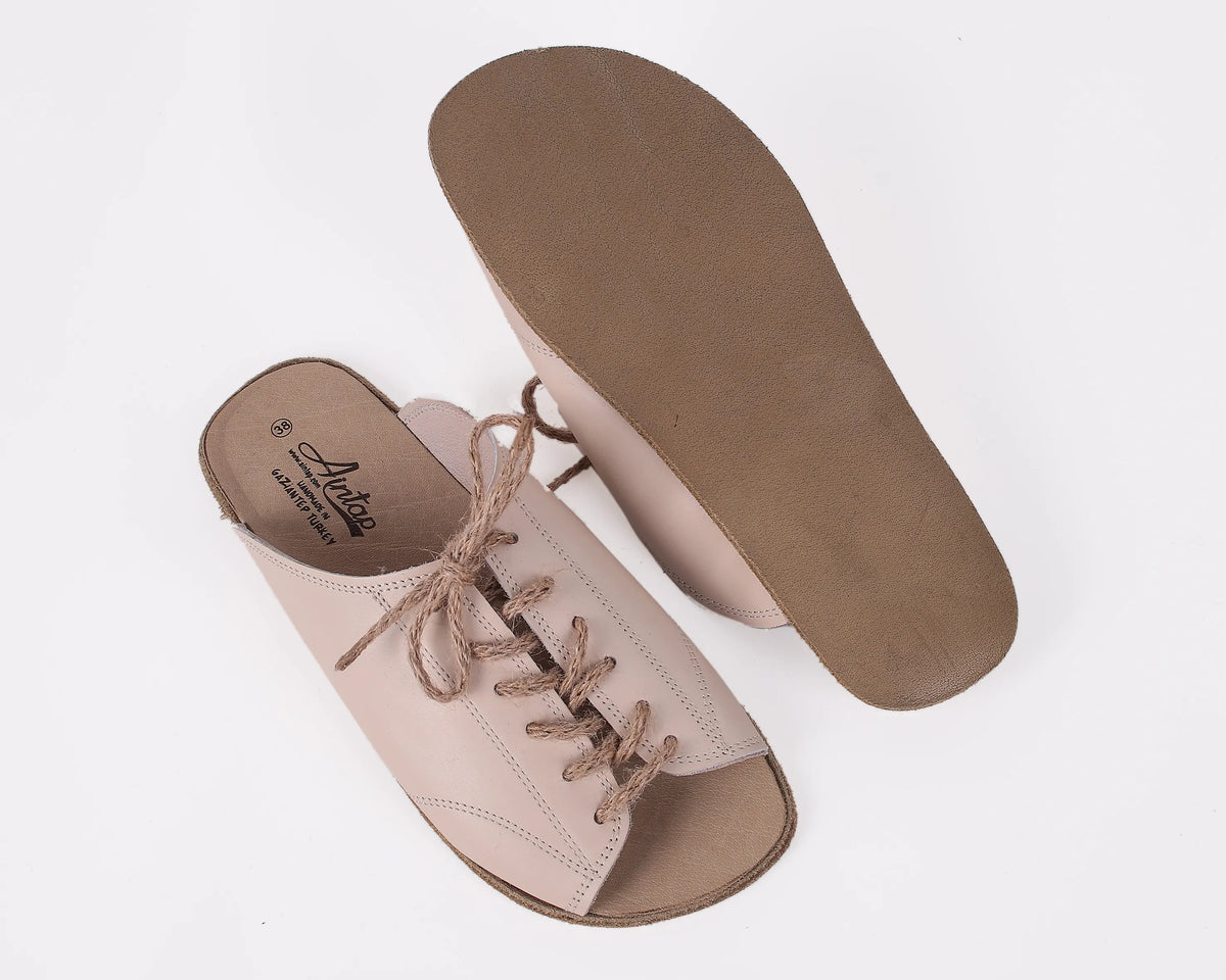 Smooth Barefoot Laces Sandals Shoes – Classic Sole — Leather Sole – Cream