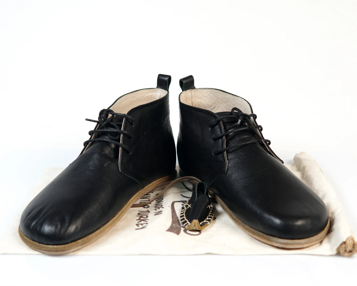 Smooth Barefoot Bootie Laces Shoes – Classic Sole — Leather Sole – Black