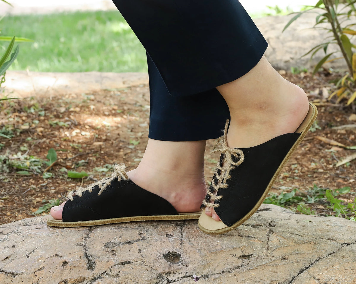 Nubuck Barefoot Laces Sandals Shoes – Classic Sole — Leather Sole – Black