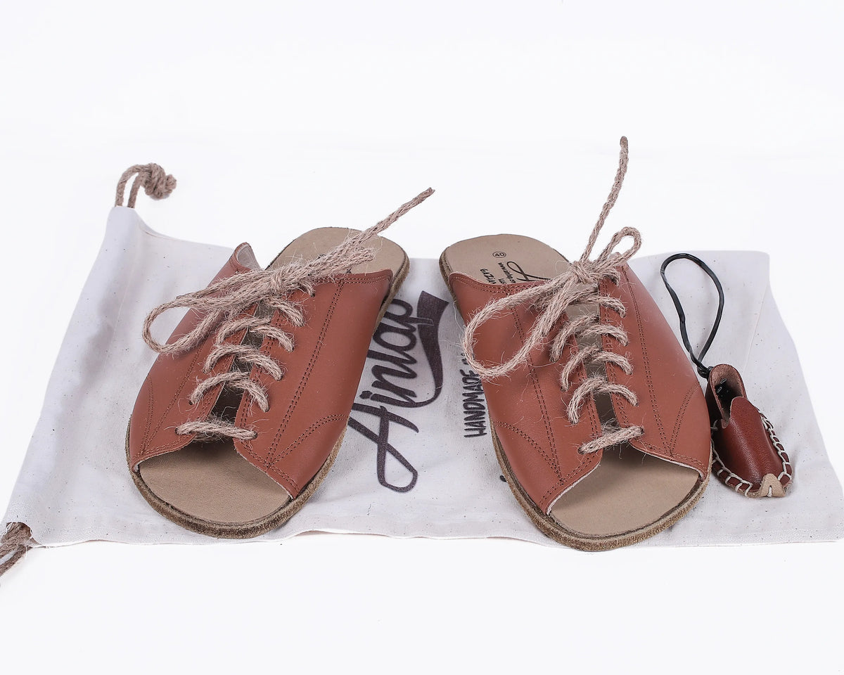 Smooth Barefoot Laces Sandals Shoes – Classic Sole — Leather Sole – Tan