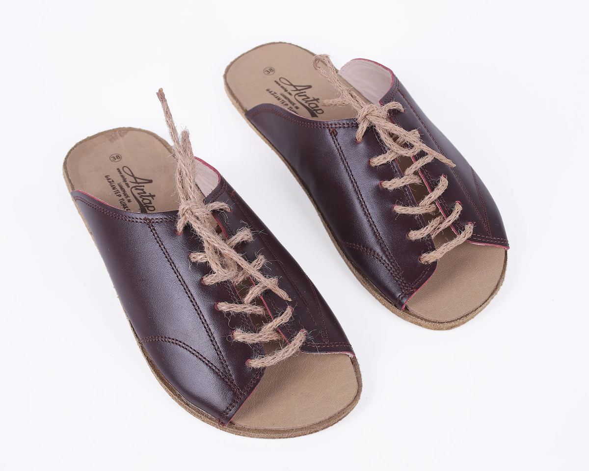 Smooth Barefoot Laces Sandals Shoes – Classic Sole — Leather Sole – Burgundy
