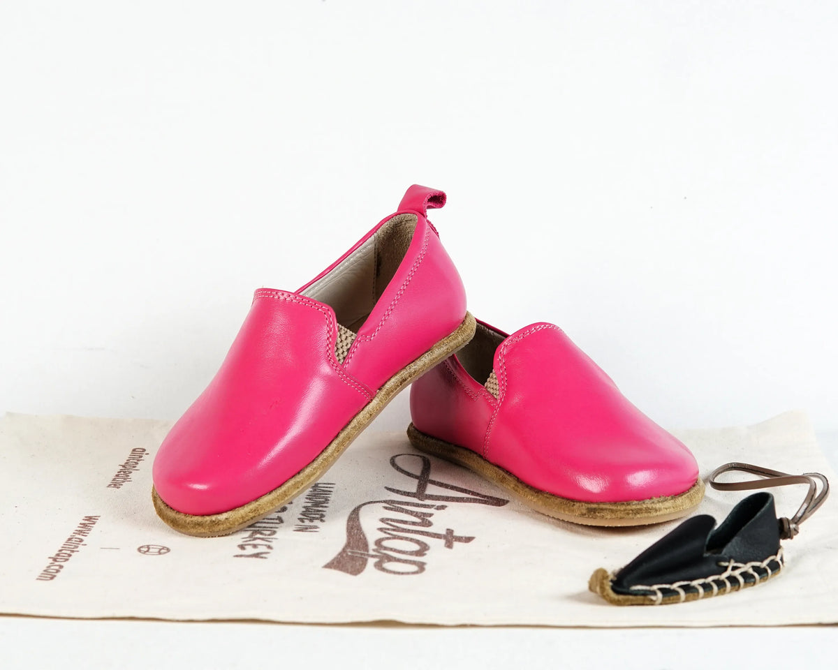 Smooth Barefoot Ballet Shoes – Classic Sole — Leather Sole – Fuscia