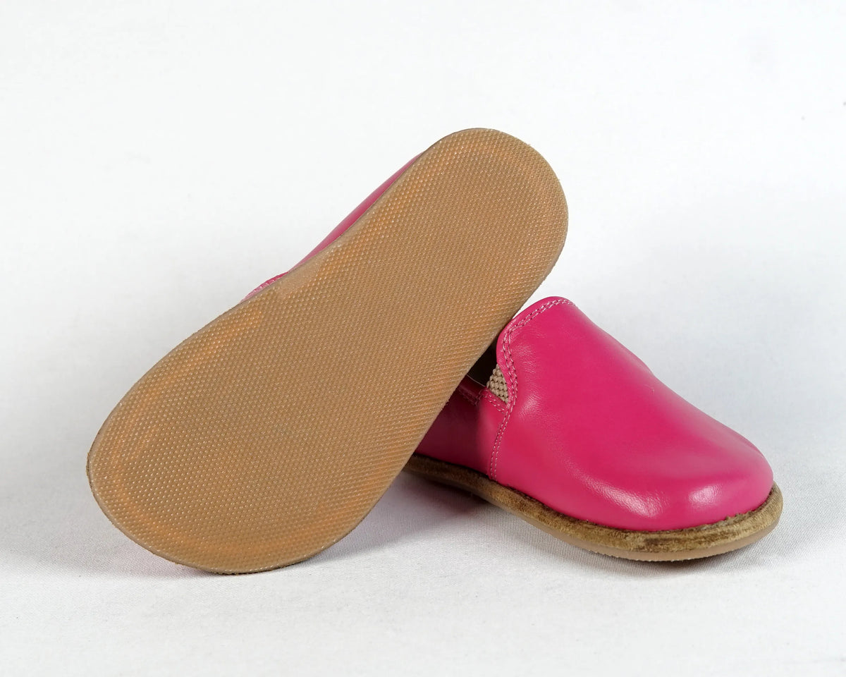 Smooth Barefoot Ballet Shoes – Classic Sole — Leather Sole – Fuscia