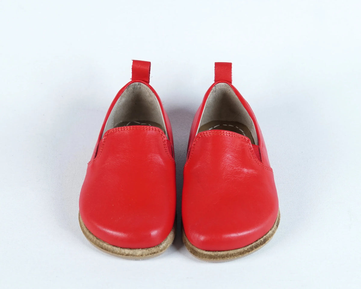 Smooth Barefoot Ballet Shoes – Classic Sole — Leather Sole – Red