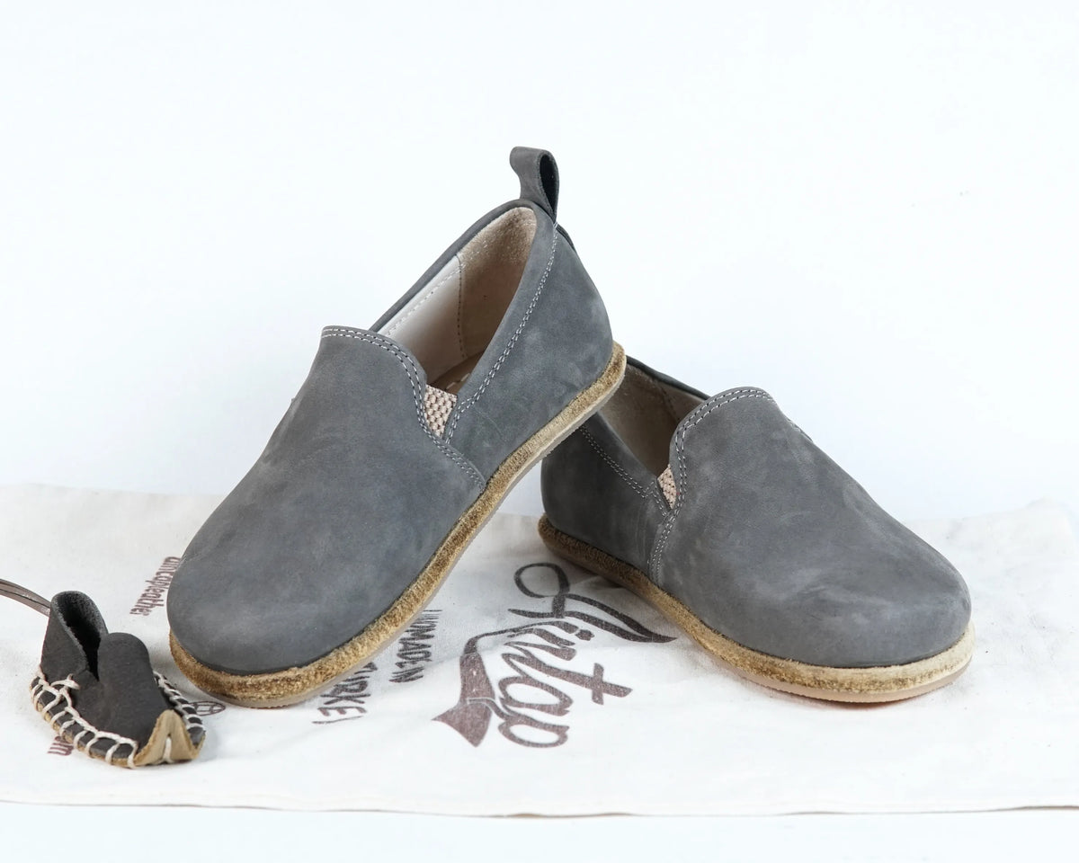 Nubuck Barefoot Ballet Shoes – Classic Sole — Leather Sole – Gray