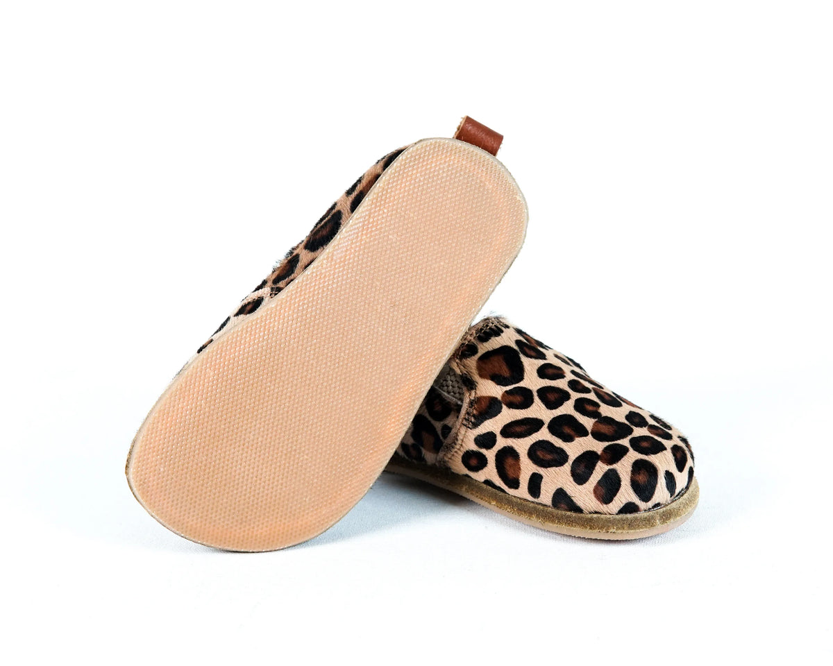 Hair Barefoot Ballet Shoes – Classic Sole — Leather Sole – Leopard