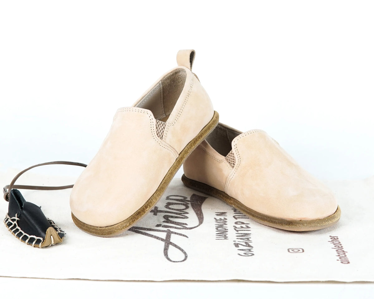 Nubuck Barefoot Ballet Shoes – Classic Sole — Leather Sole – Cream