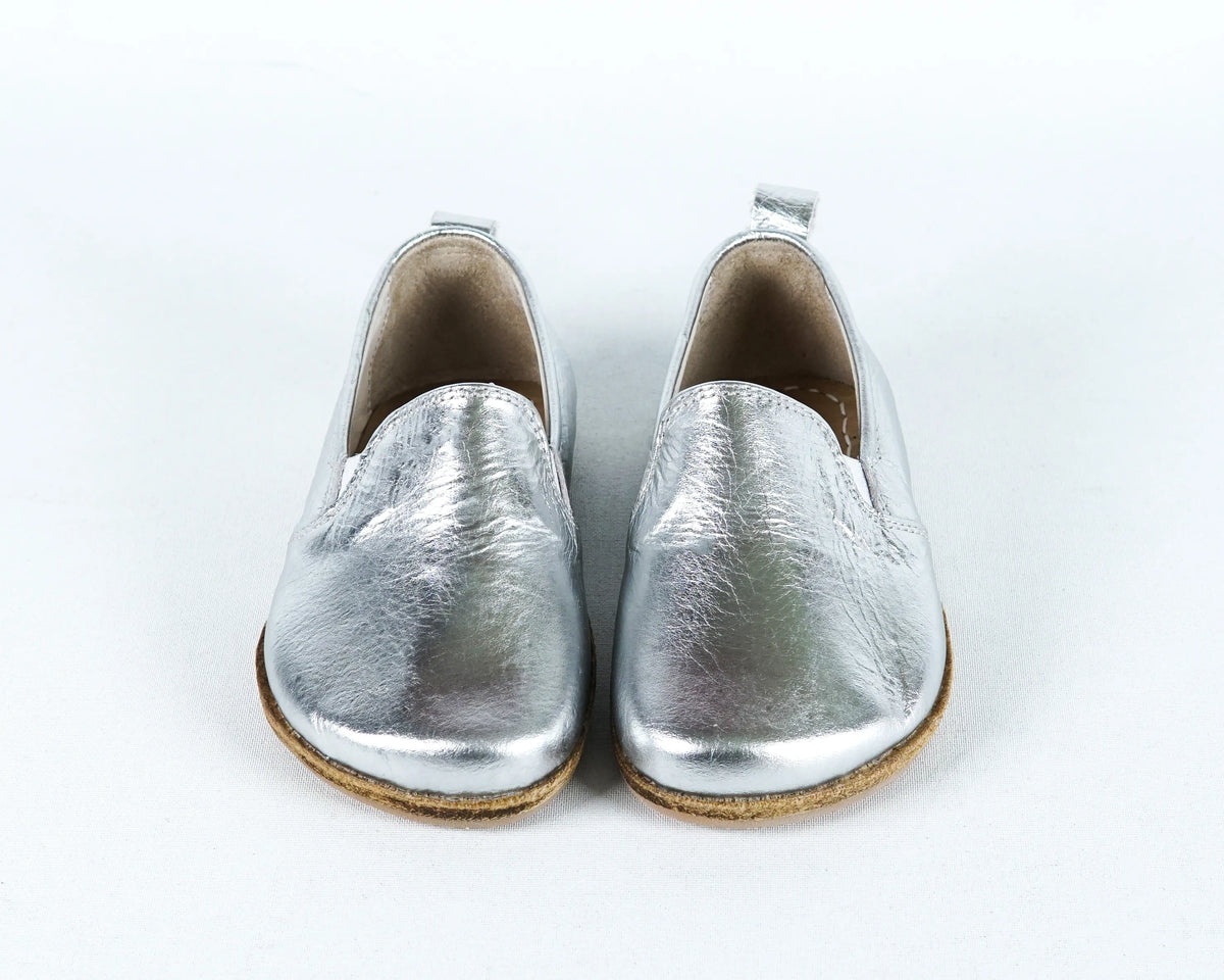 Bright Barefoot Ballet Shoes – Classic Sole — Leather Sole – Silver