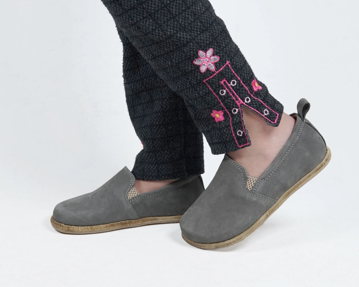 Nubuck Barefoot Ballet Shoes – Classic Sole — Leather Sole – Gray