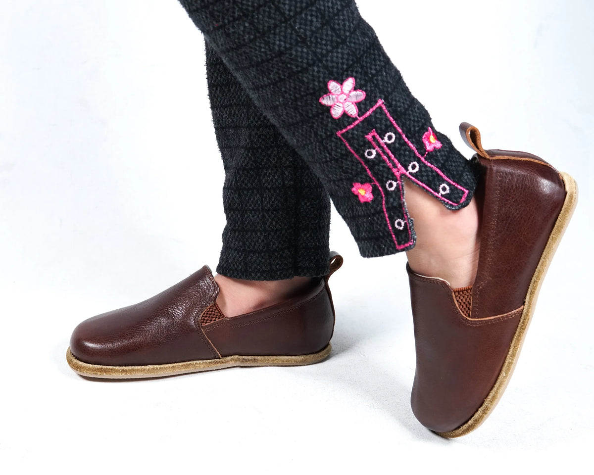 Smooth Barefoot Ballet Shoes – Classic Sole — Leather Sole – Dark Brown