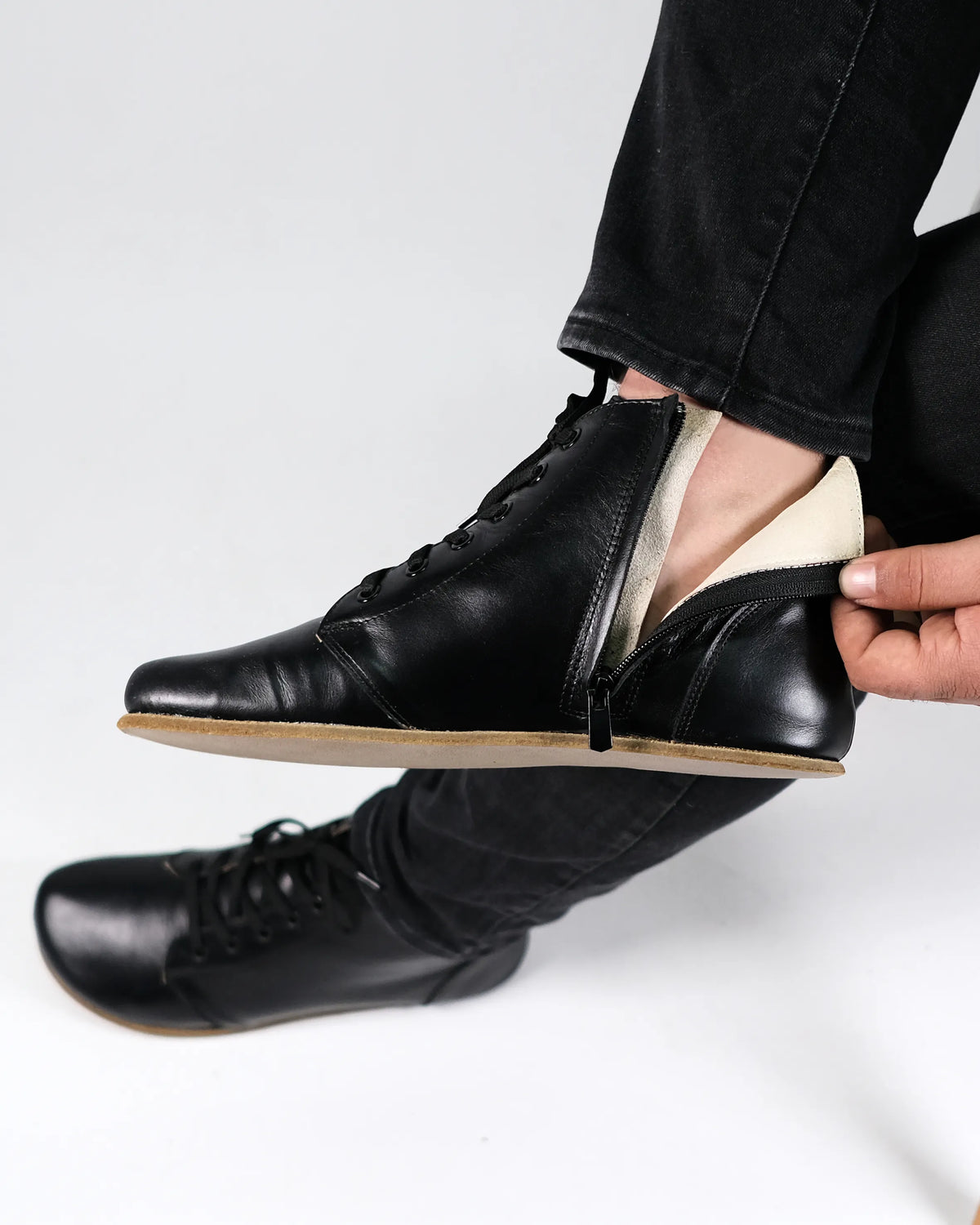 Smooth Barefoot Laces Short Boots Shoes – Classic Sole — Leather Sole – Black