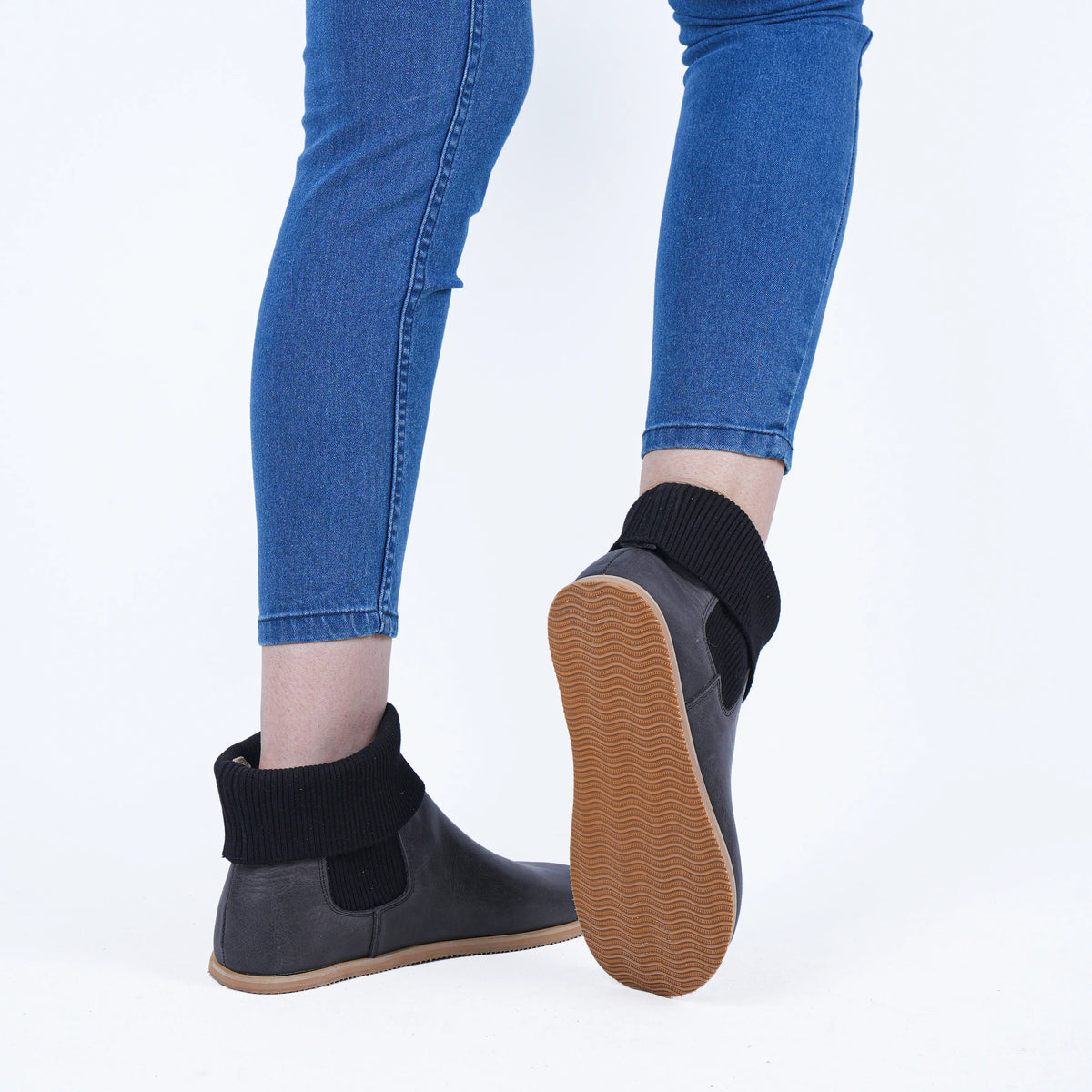 Crazy Barefoot Socks Chelsea Shoes – Eva Outsole – Black