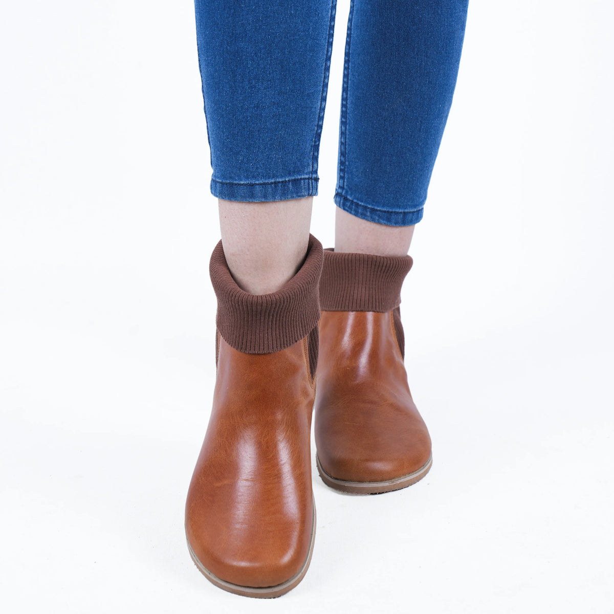 Crazy Barefoot Socks Chelsea Shoes – Eva Outsole – Honey Camel