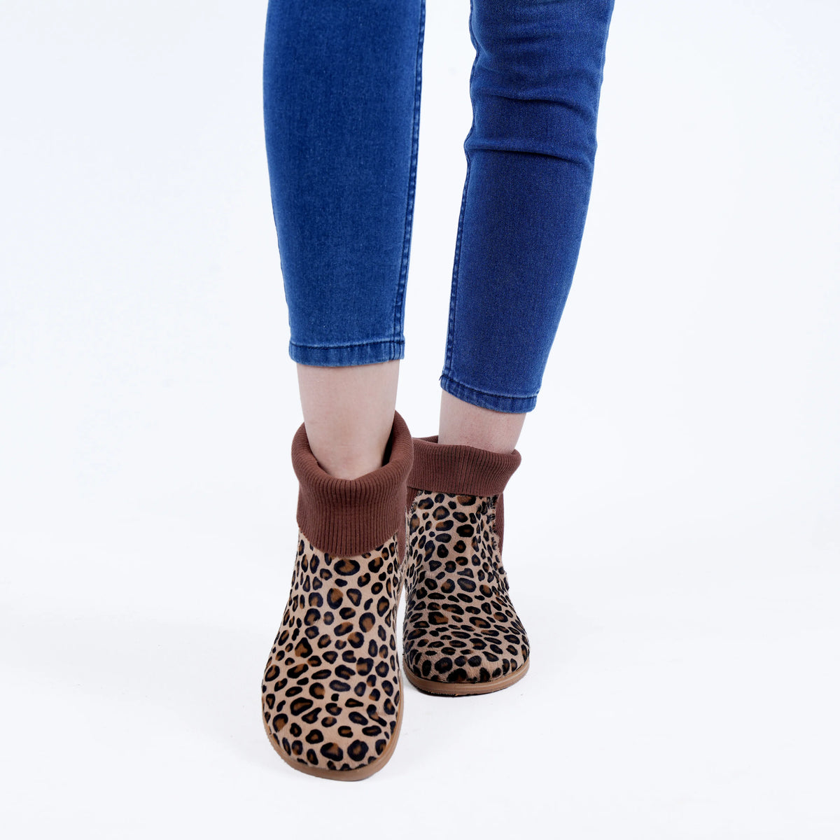 Hair Barefoot Socks Chelsea Shoes – Eva Outsole – Leopard