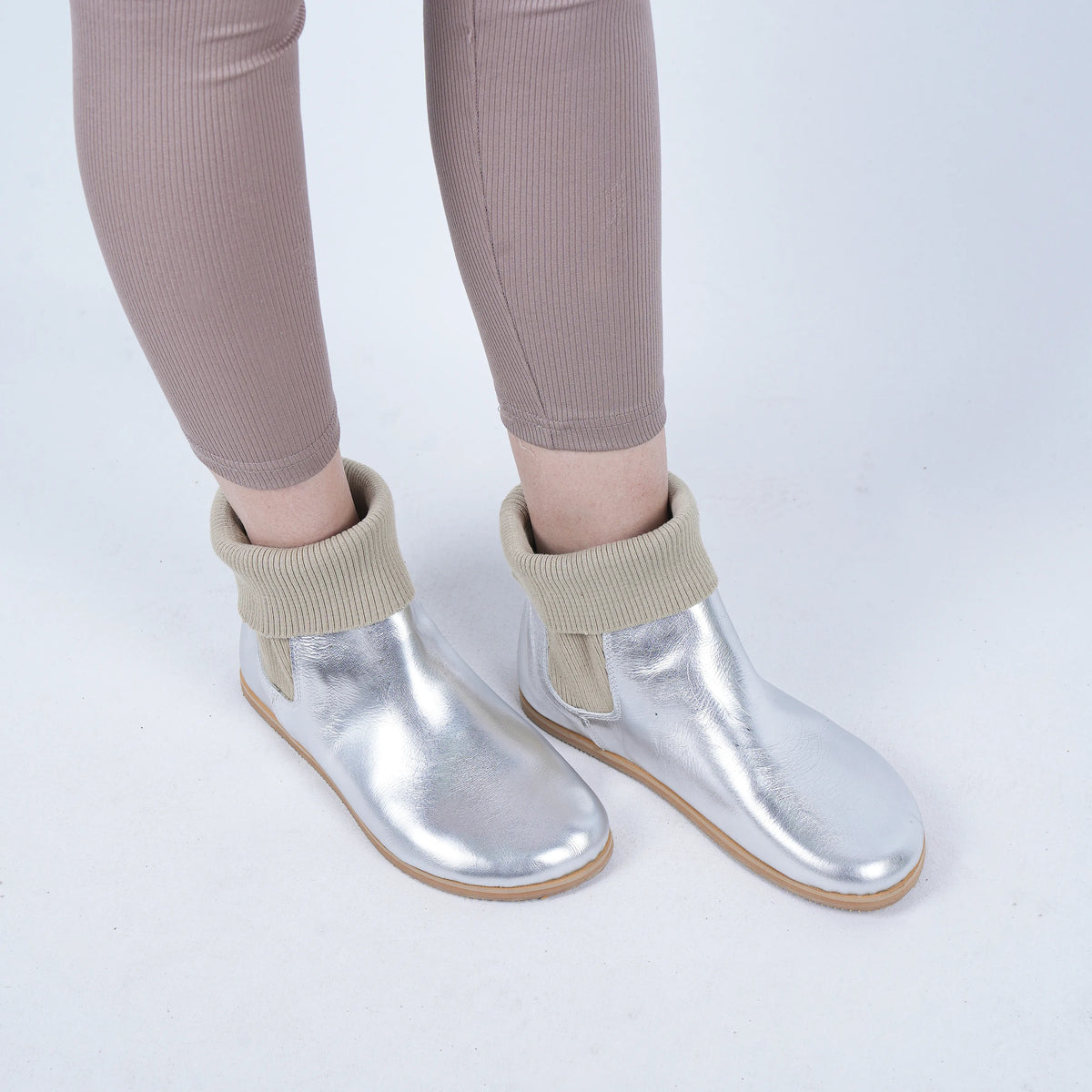 Bright Barefoot Socks Chelsea Shoes – Eva Outsole – Silver
