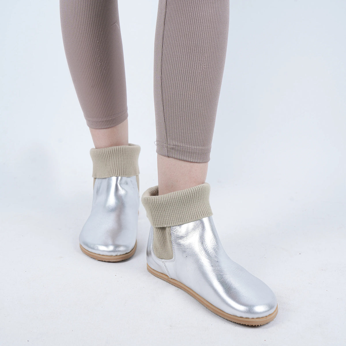 Bright Barefoot Socks Chelsea Shoes – Eva Outsole – Silver