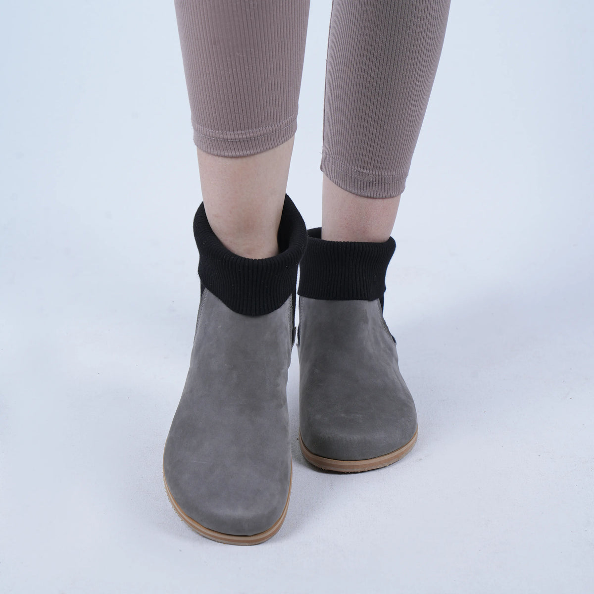 Nubuck Barefoot Socks Chelsea Shoes – Eva Outsole – Gray
