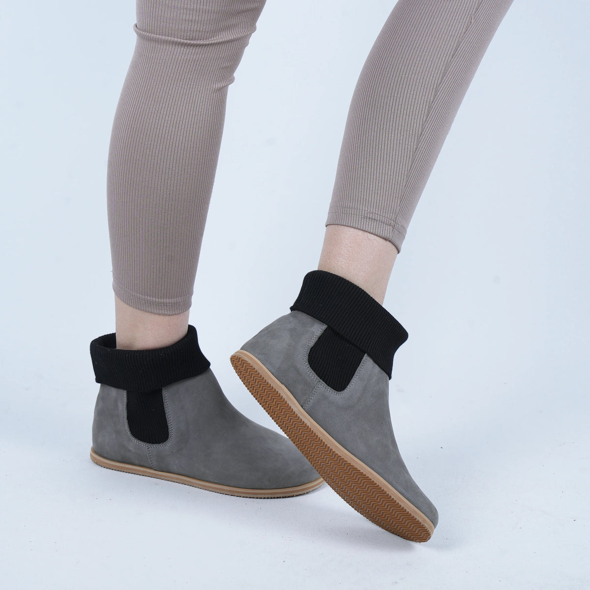 Nubuck Barefoot Socks Chelsea Shoes – Eva Outsole – Gray