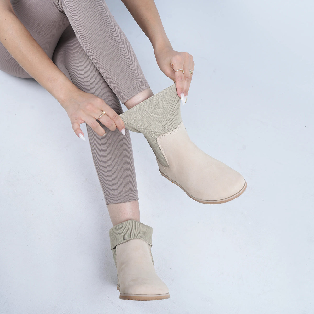 Nubuck Barefoot Socks Chelsea Shoes – Eva Outsole – Cream