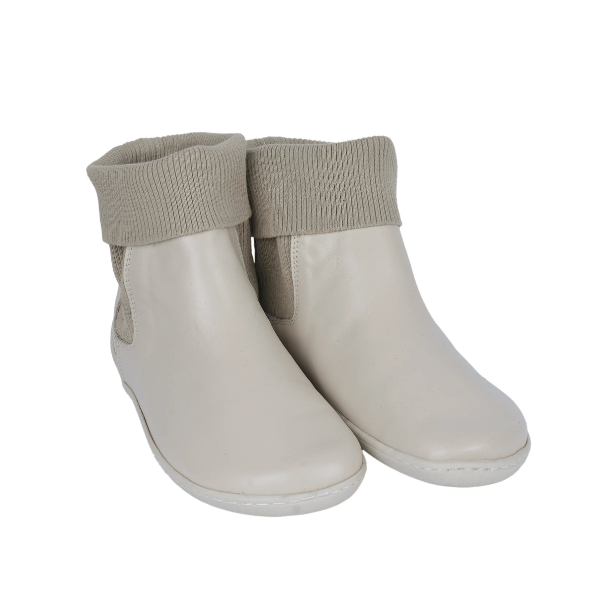 Smooth Barefoot Socks Chelsea Shoes – 6mm Rubber Sole – Cream