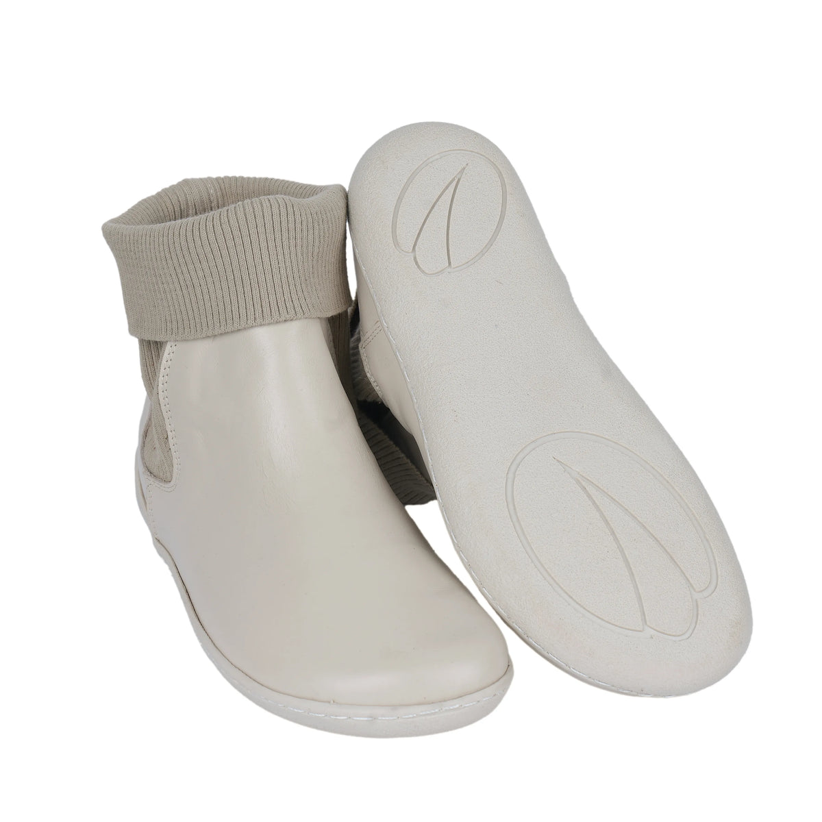 Smooth Barefoot Socks Chelsea Shoes – 6mm Rubber Sole – Cream