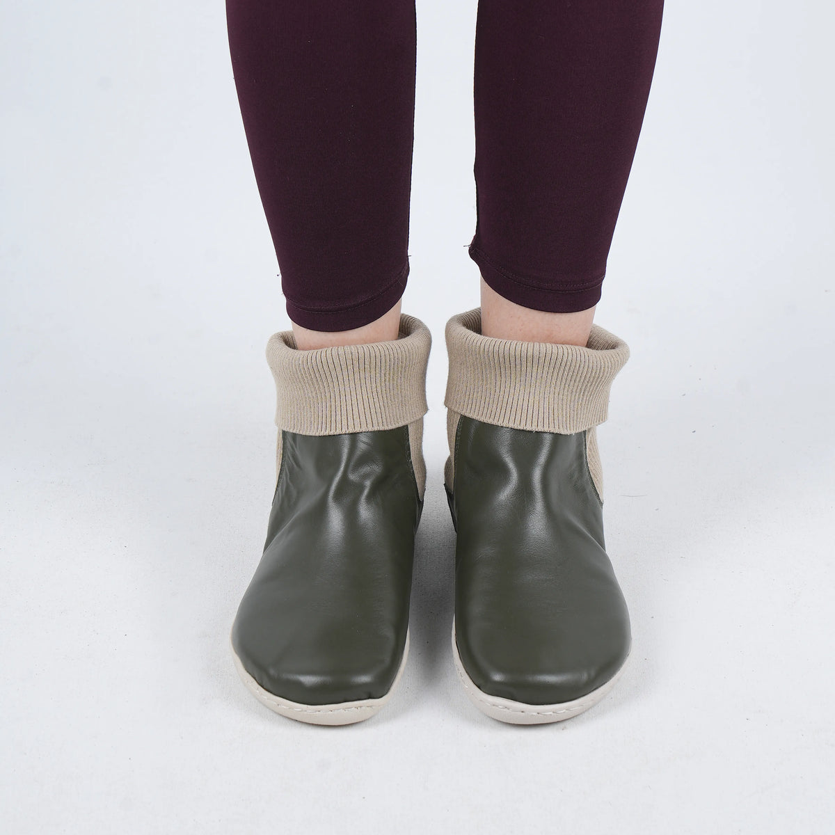 Smooth Barefoot Socks Chelsea Shoes – 6mm Rubber Sole – Olive Green