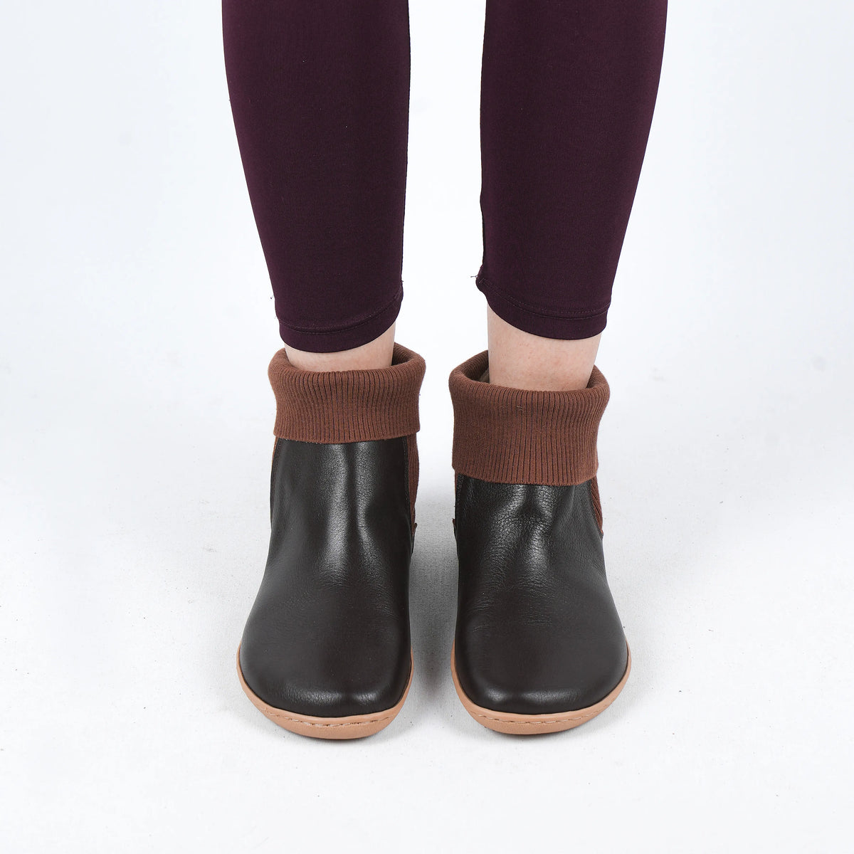 Smooth Barefoot Socks Chelsea Shoes – 6mm Rubber Sole – Dark Brown