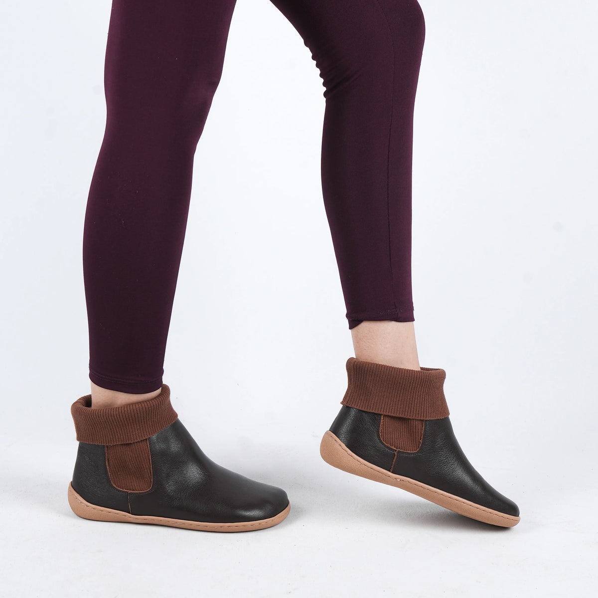 Smooth Barefoot Socks Chelsea Shoes – 6mm Rubber Sole – Dark Brown