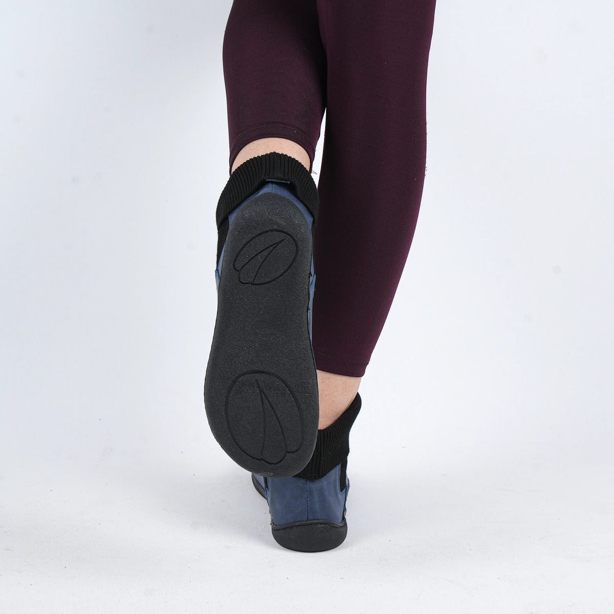 Crazy Barefoot Socks Chelsea Shoes – 6mm Rubber Sole – Navy Blue