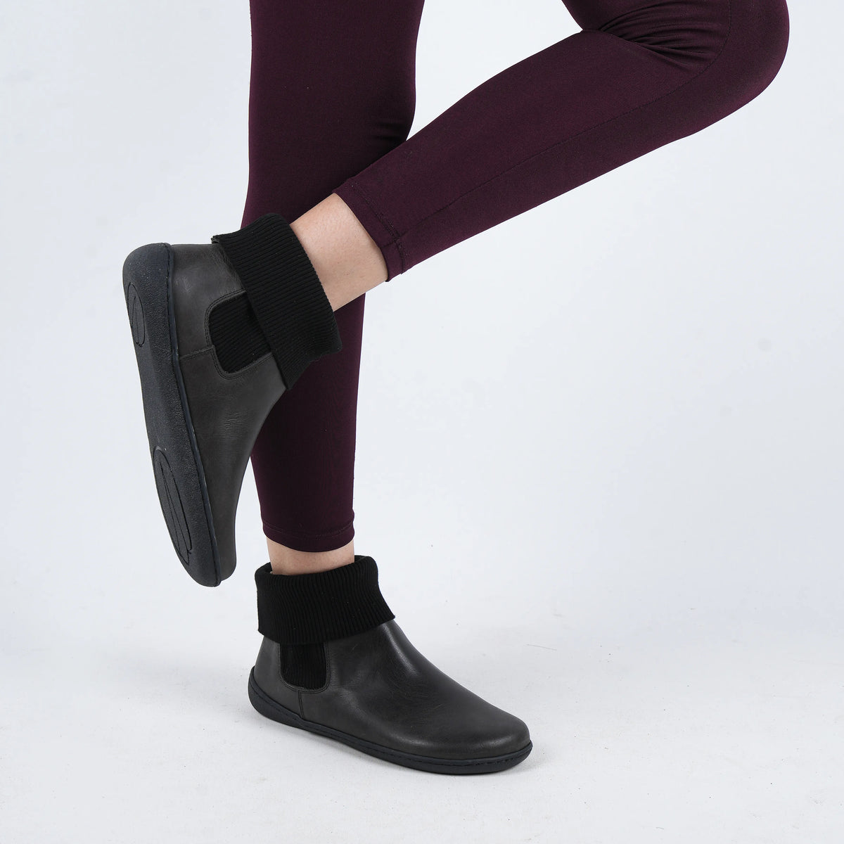 Crazy Barefoot Socks Chelsea Shoes – 6mm Rubber Sole – Black