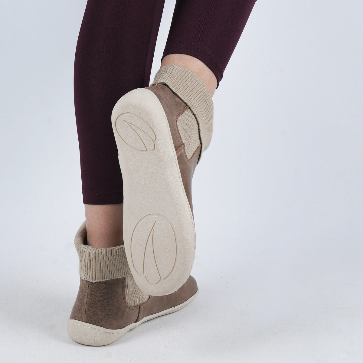 Crazy Barefoot Socks Chelsea Shoes – 6mm Rubber Sole – Beige Bizon