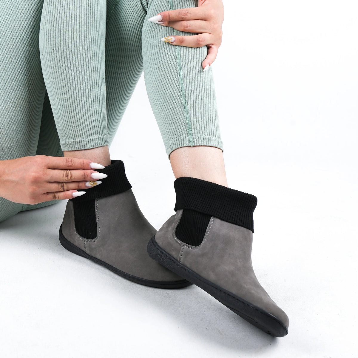 Nubuck Barefoot Socks Chelsea Shoes – 6mm Rubber Sole – Gray