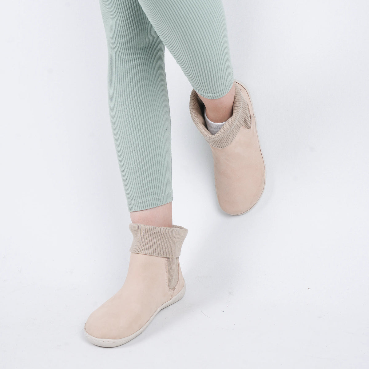 Nubuck Barefoot Socks Chelsea Shoes – 6mm Rubber Sole – Cream