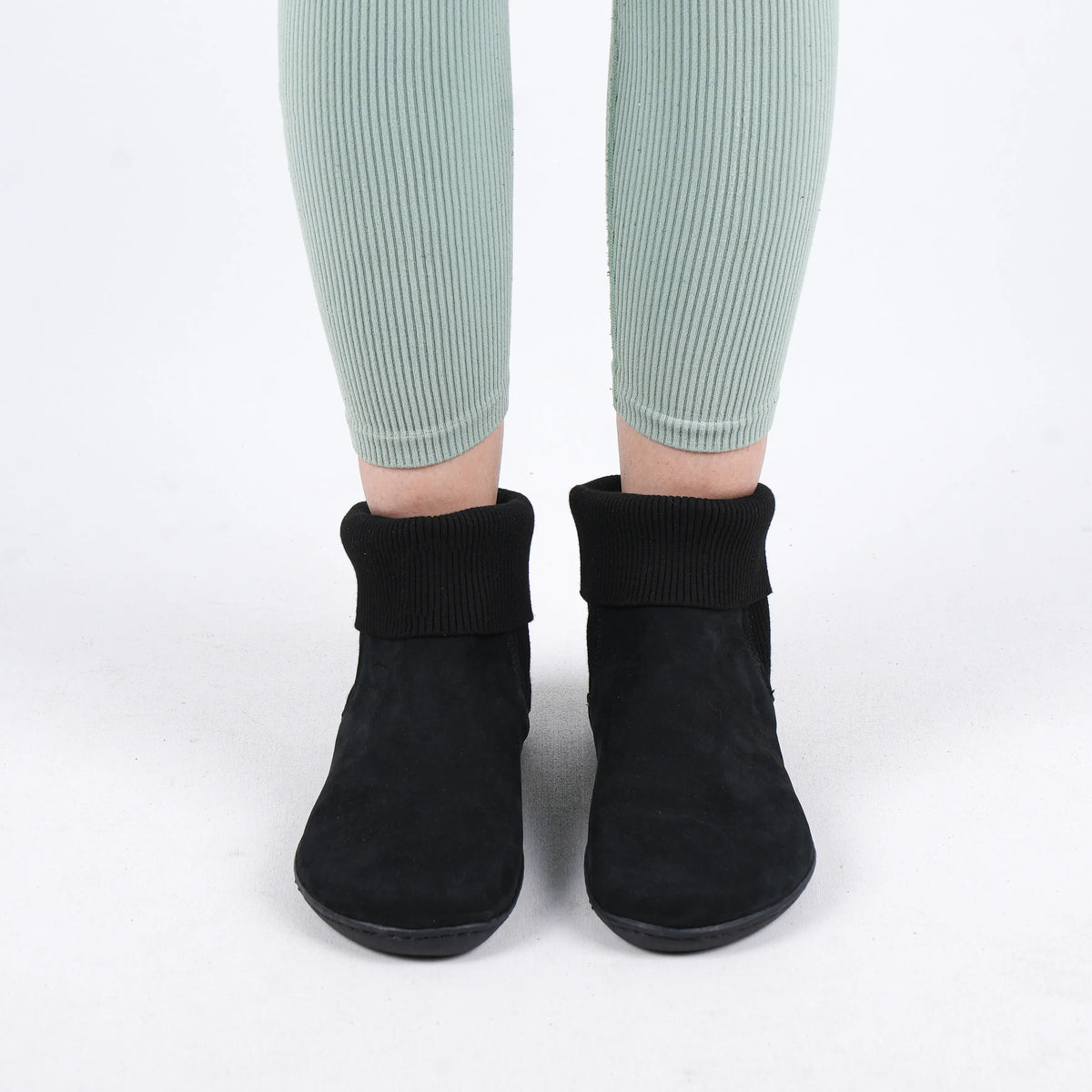 Nubuck Barefoot Socks Chelsea Shoes – 6mm Rubber Sole – Black