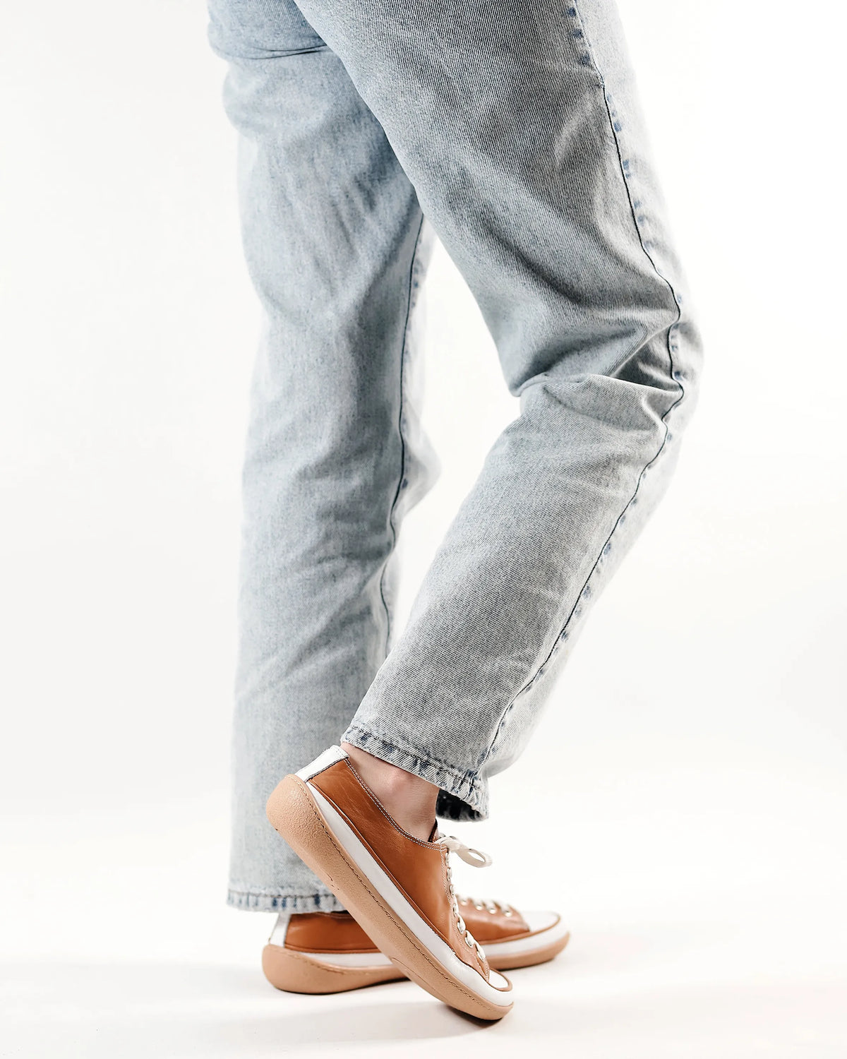 Smooth Barefoot Converse Shoes – 6mm Rubber Sole – Tan