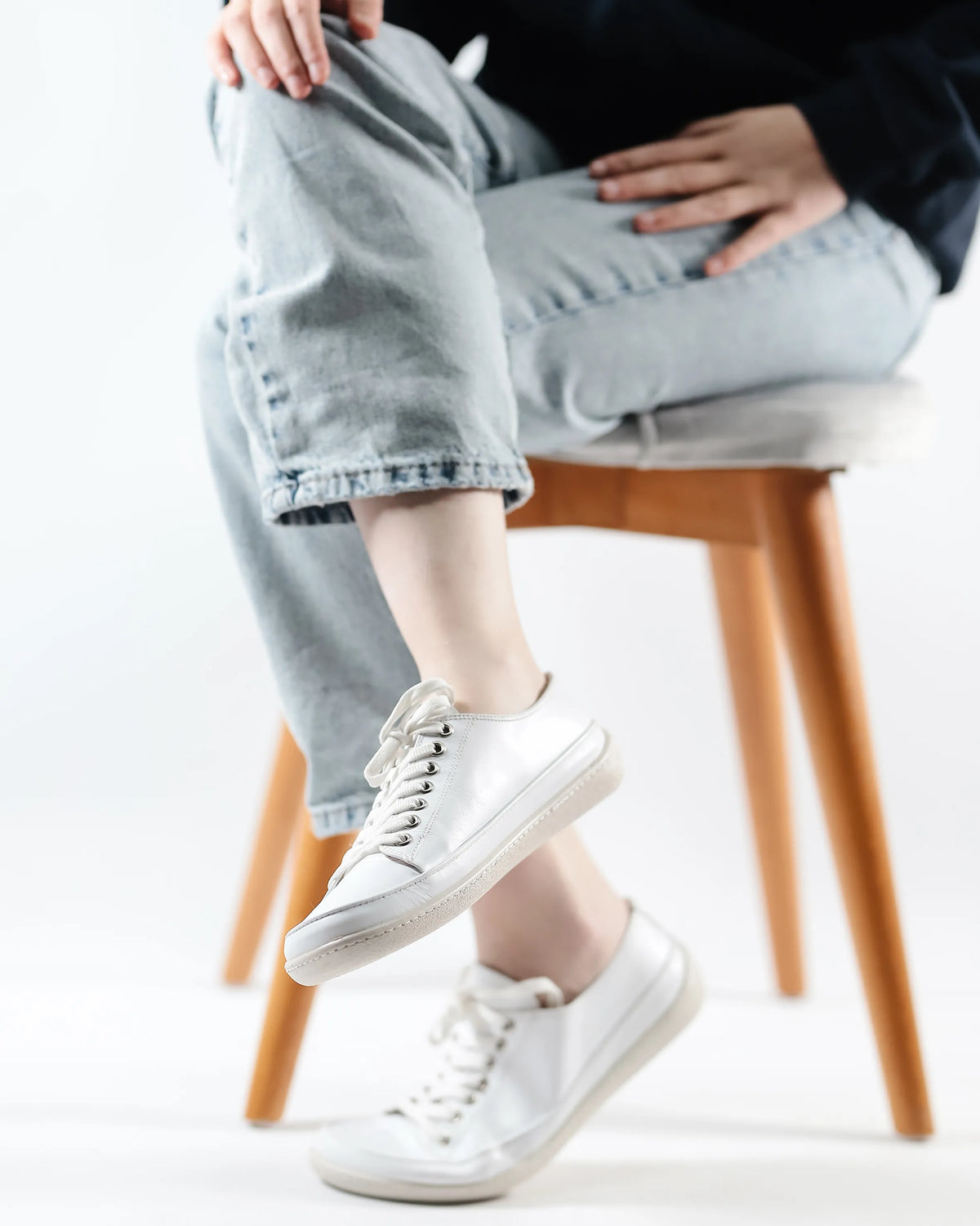Smooth Barefoot Converse Shoes – 6mm Rubber Sole – Full White