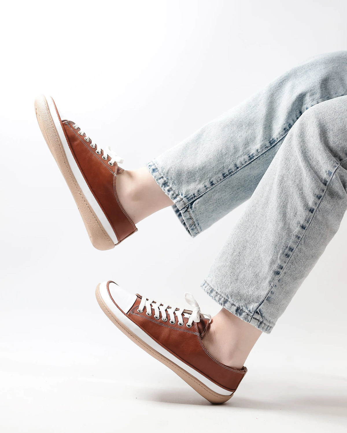 Smooth Barefoot Converse Shoes – 6mm Rubber Sole – Brown