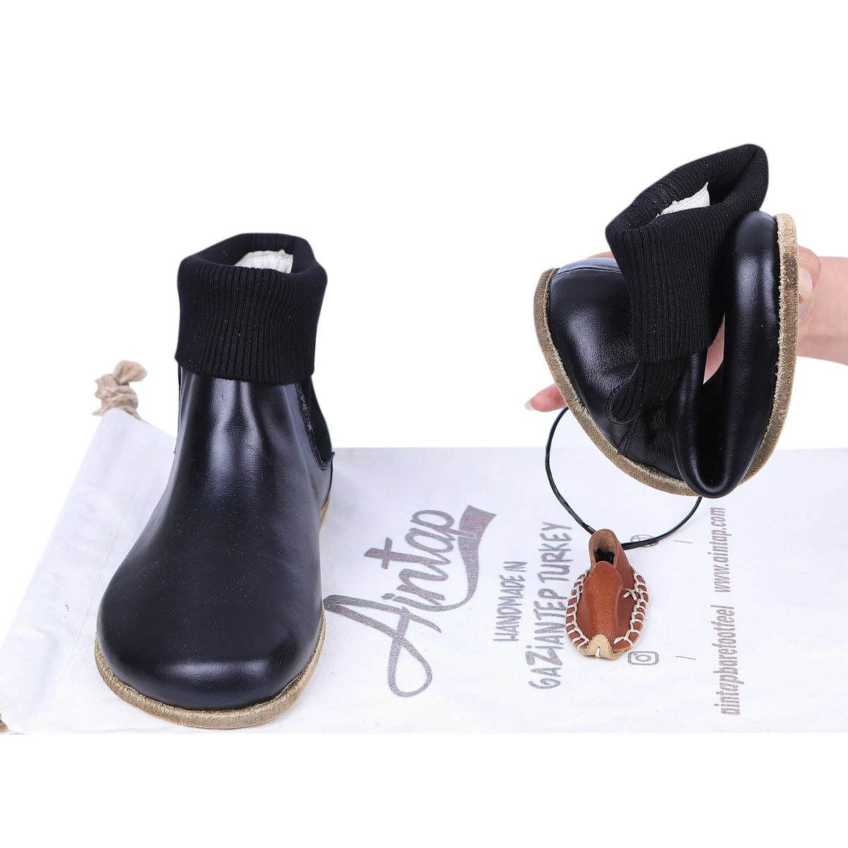 Smooth Barefoot Socks Chelsea Shoes – Classic Sole — Leather Sole – Black