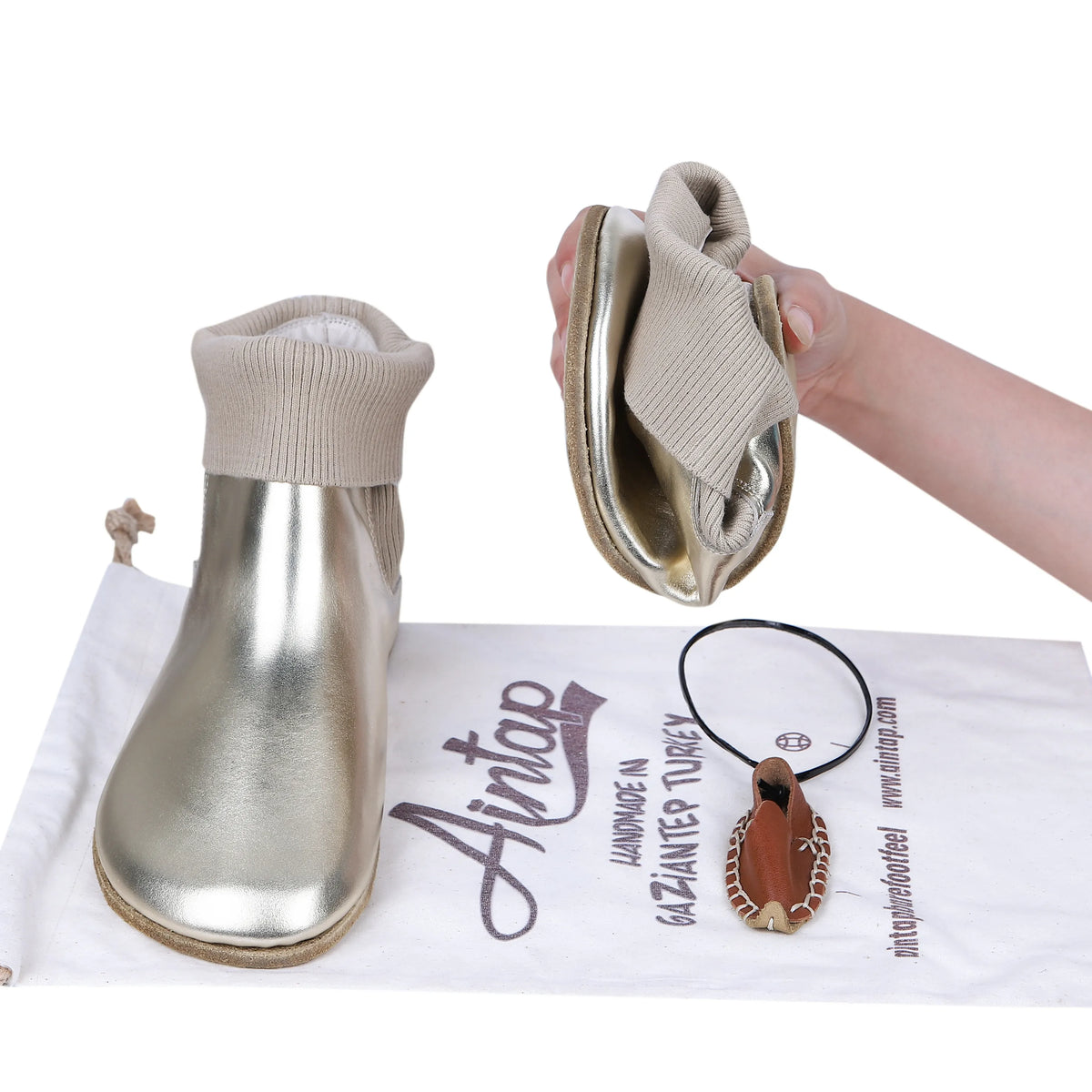 Bright Barefoot Socks Chelsea Shoes – Classic Sole — Leather Sole – Gold