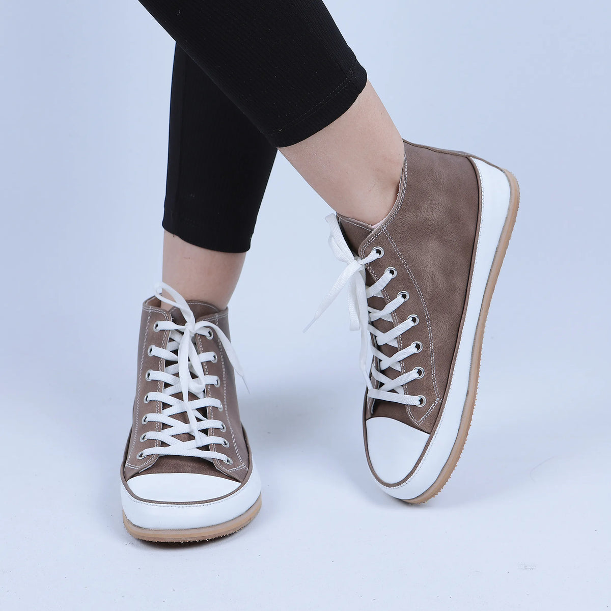 Crazy Barefoot Long Boots Converse Shoes – Eva Outsole – Beige Bizon