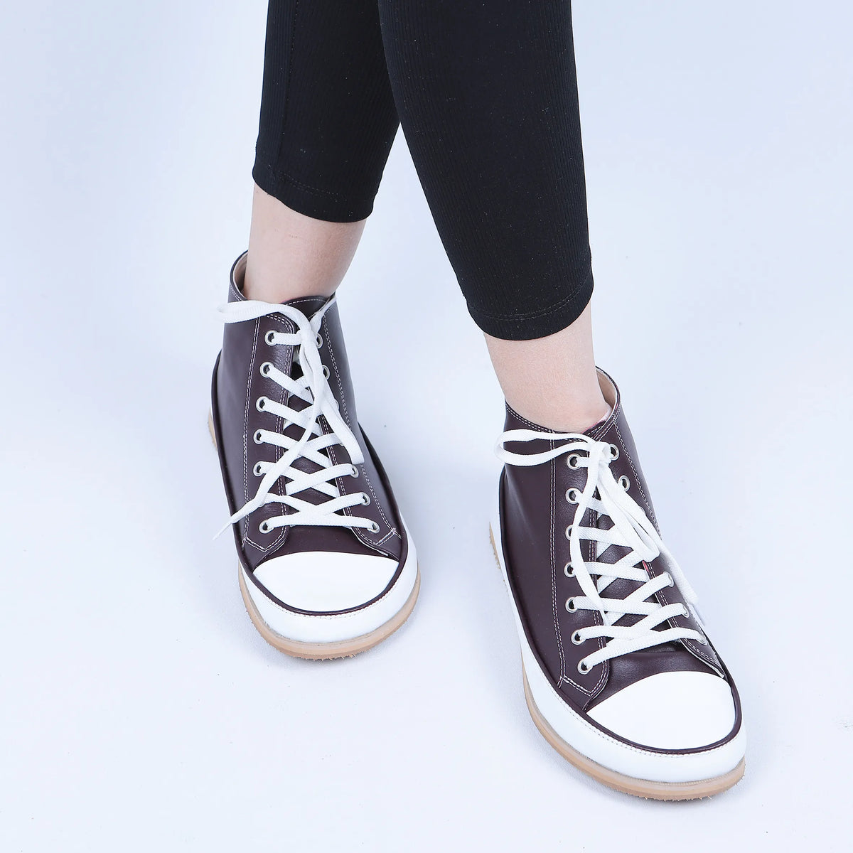 Smooth Barefoot Long Boots Converse Shoes – Eva Outsole – Burgundy