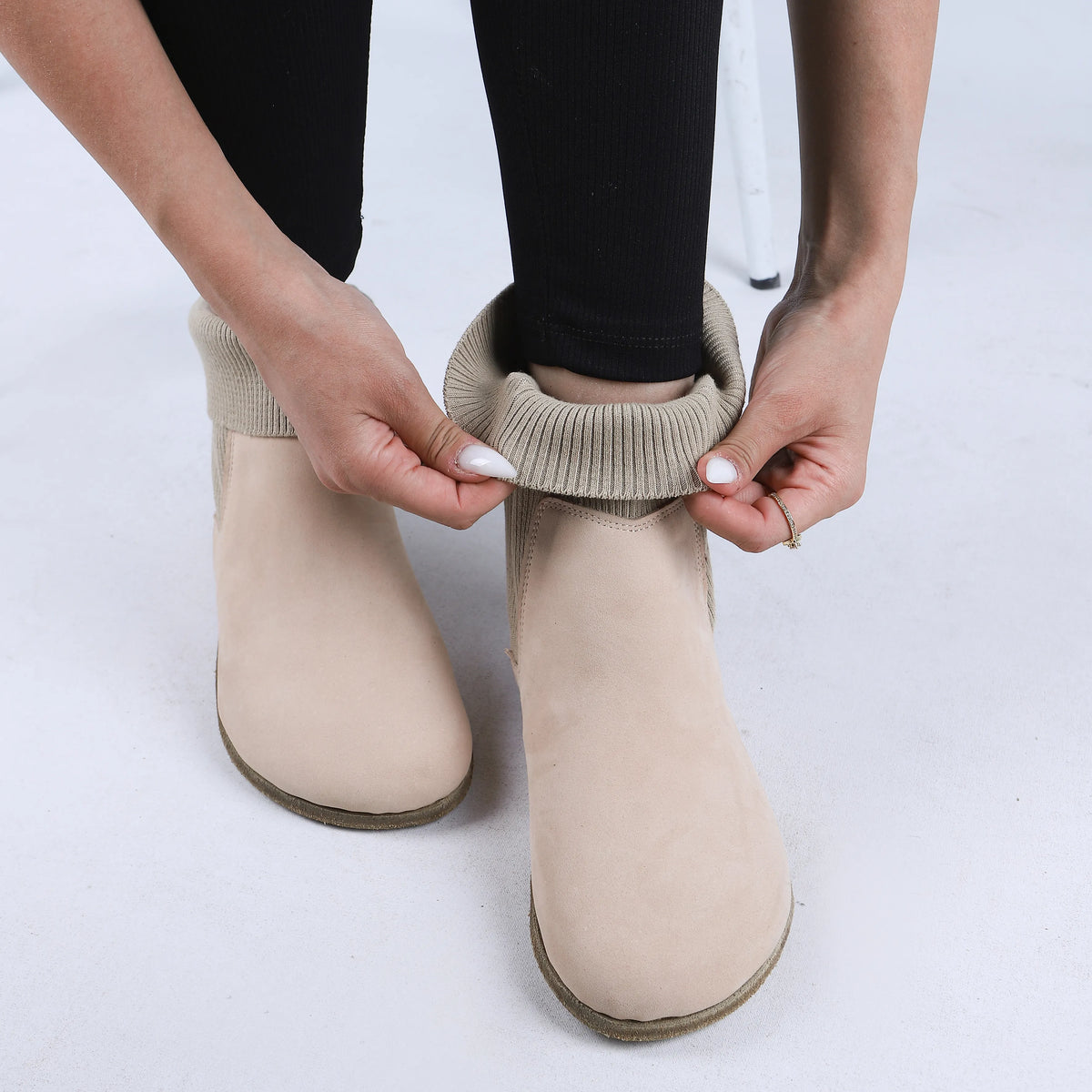 Nubuck Barefoot Socks Chelsea Shoes – Classic Sole — Leather Sole – Cream