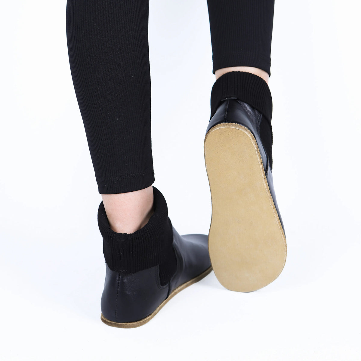 Smooth Barefoot Socks Chelsea Shoes – Classic Sole — Leather Sole – Black
