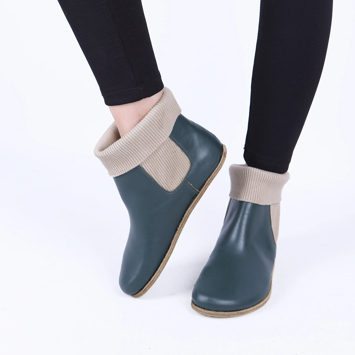 Smooth Barefoot Socks Chelsea Shoes – Classic Sole — Leather Sole – Green