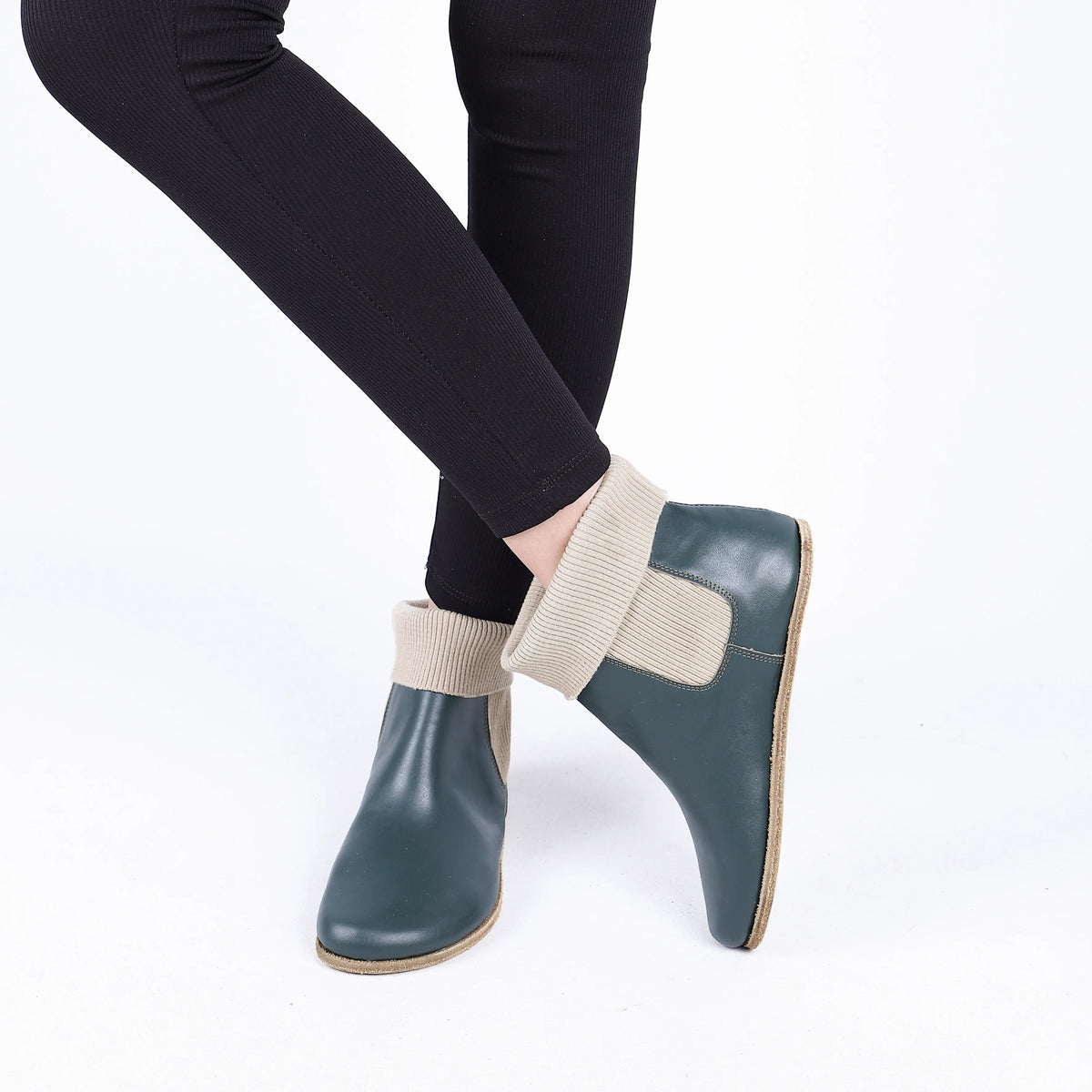 Smooth Barefoot Socks Chelsea Shoes – Classic Sole — Leather Sole – Green