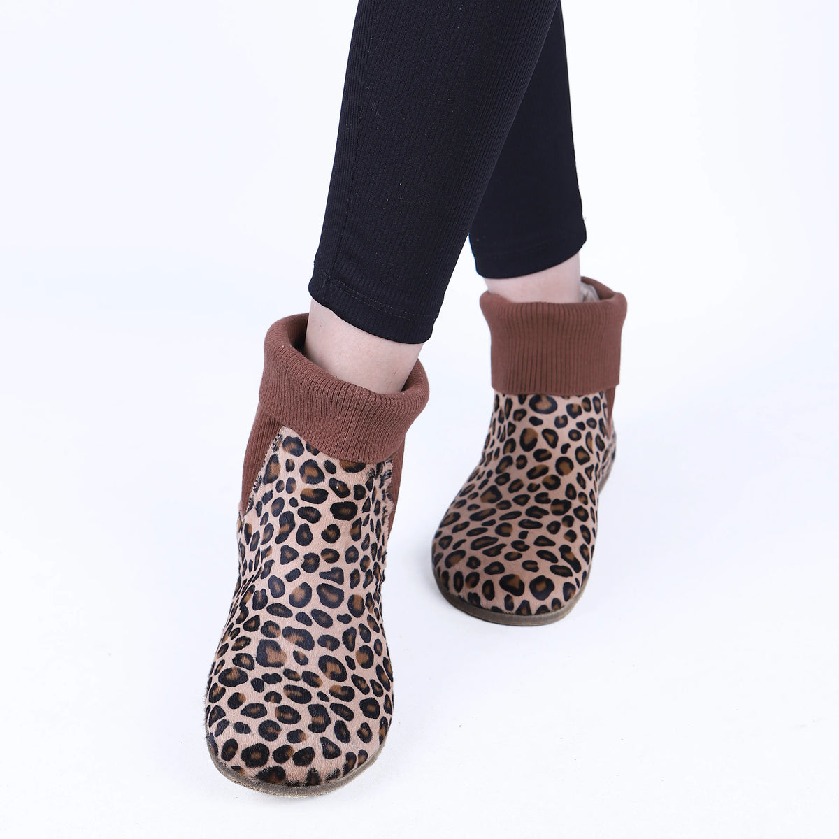 Hair Barefoot Socks Chelsea Shoes – Classic Sole — Leather Sole – Leopard
