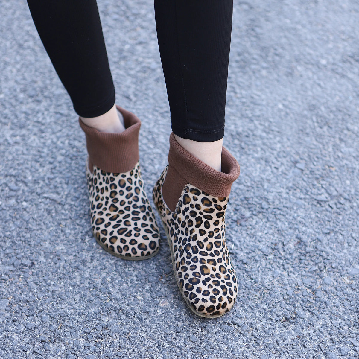 Hair Barefoot Socks Chelsea Shoes – Classic Sole — Leather Sole – Leopard