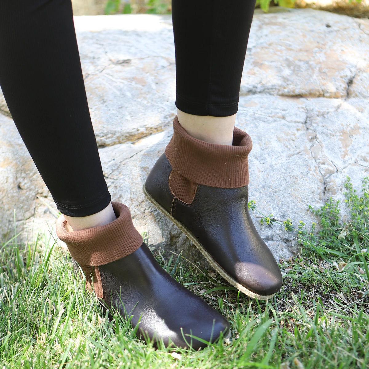 Smooth Barefoot Socks Chelsea Shoes – Classic Sole — Leather Sole – Dark Brown
