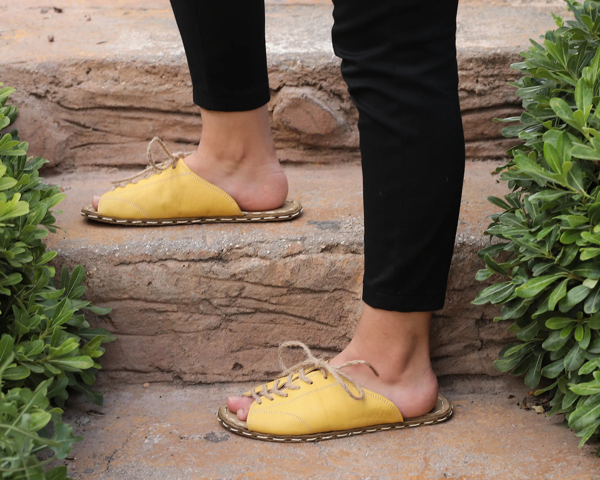 Smooth Barefoot Laces Sandals Shoes — Leather Sole – Yellow